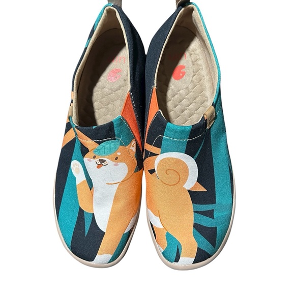 New UIN Women's Art Painted Slip-on Canvas Travel Shoes w/ Cat Design - Size 9.5 - Picture 1 of 7